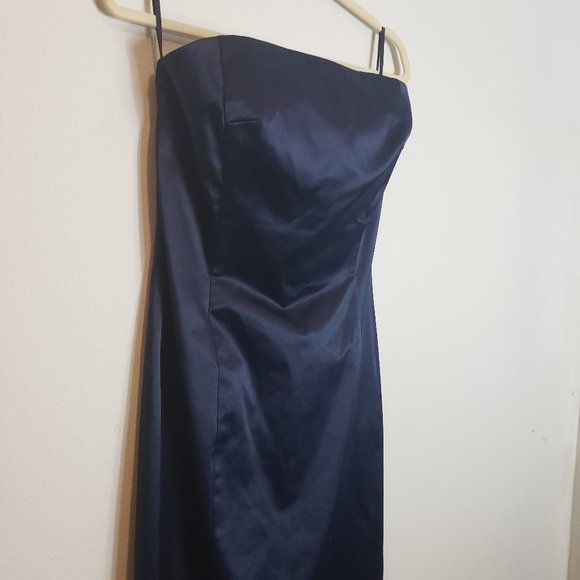 *3/$25* Isaac Mizrahi Strapless Navy Bridesmaids Dress - Picture 4 of 10